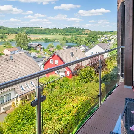 Seeblick Daire Schalkenmehren