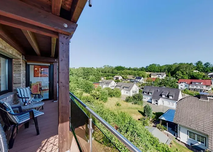 Seeblick * Schalkenmehren